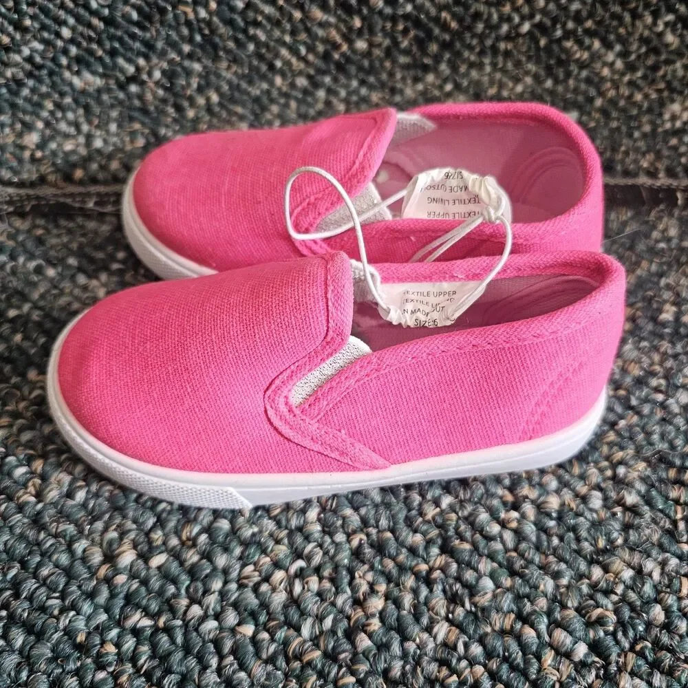 Kids Slip On Shoes Size 6 Pink Canvas Sneakers Girls Casual Lightweight Flats